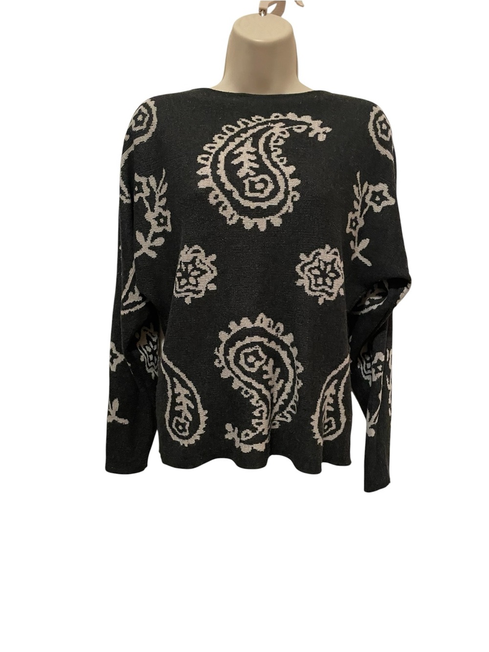 Rafiana Women's Sweater Gray Paisley Print Super Soft Polyester Size Small